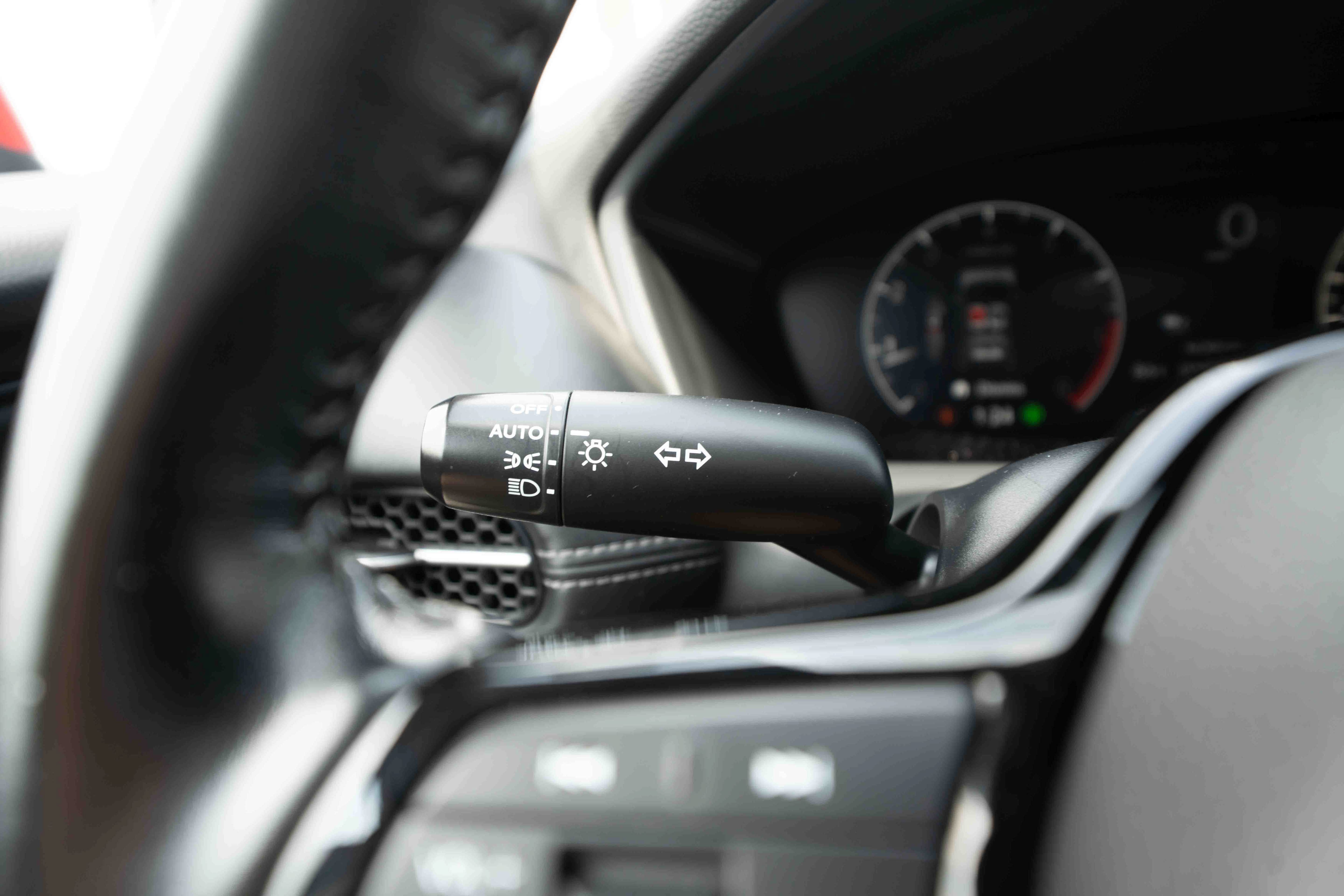 Certified 2025 Honda HR-V EX-L image 13