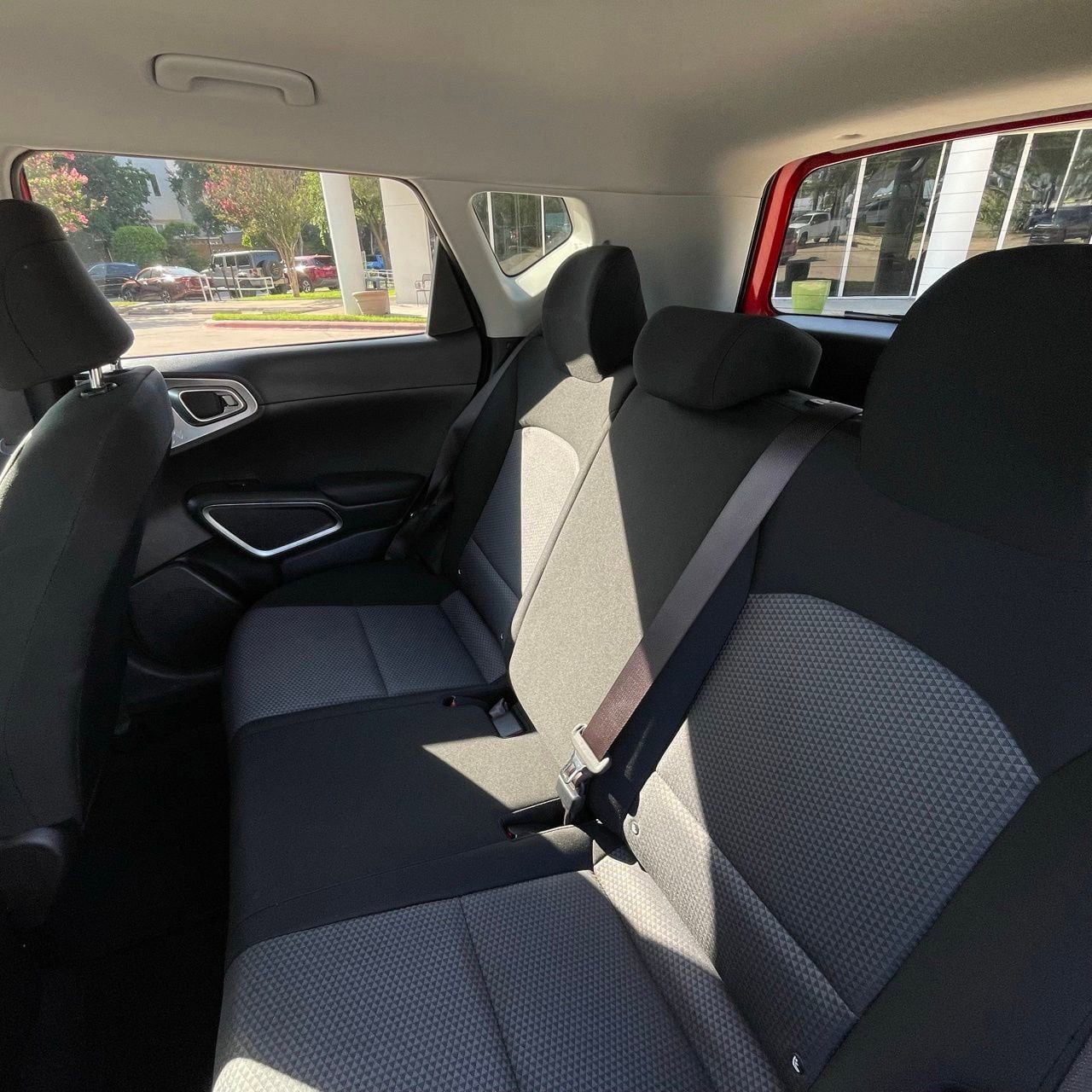 Used 2024 Kia Soul LX w/ Option Group 015 FWD image 22