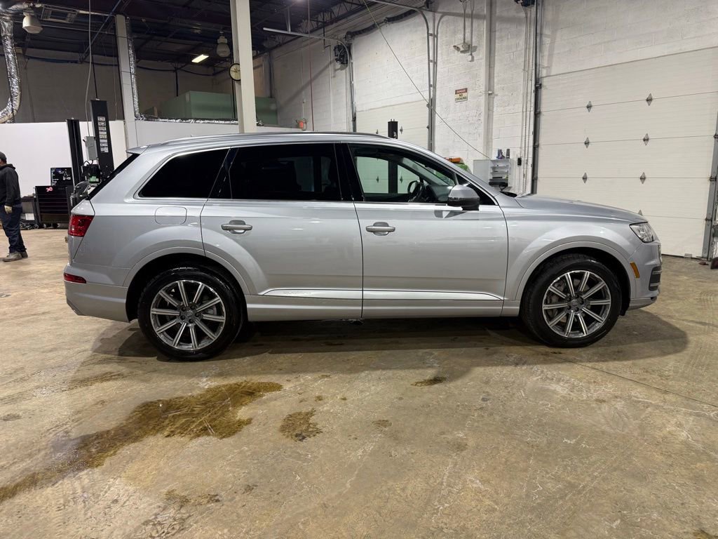 Used 2018 Audi Q7 3.0T Prestige w/ Prestige Package image 7