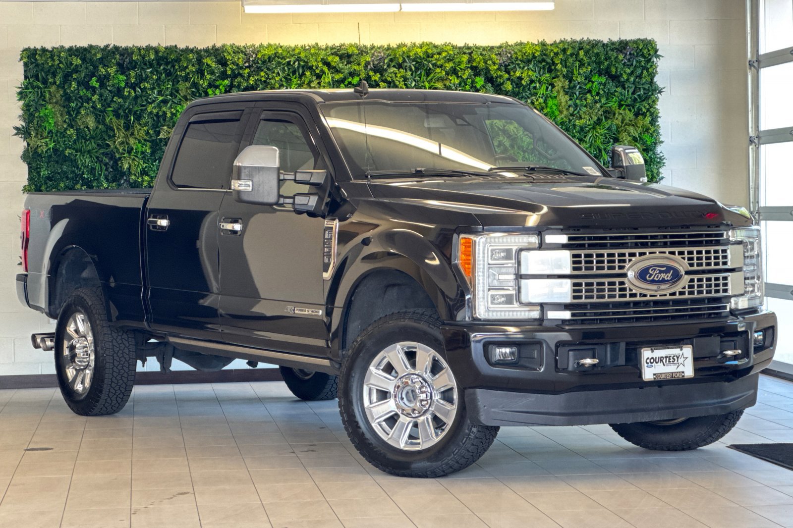 Certified 2019 Ford F350 Platinum w/ Platinum Ultimate Package
