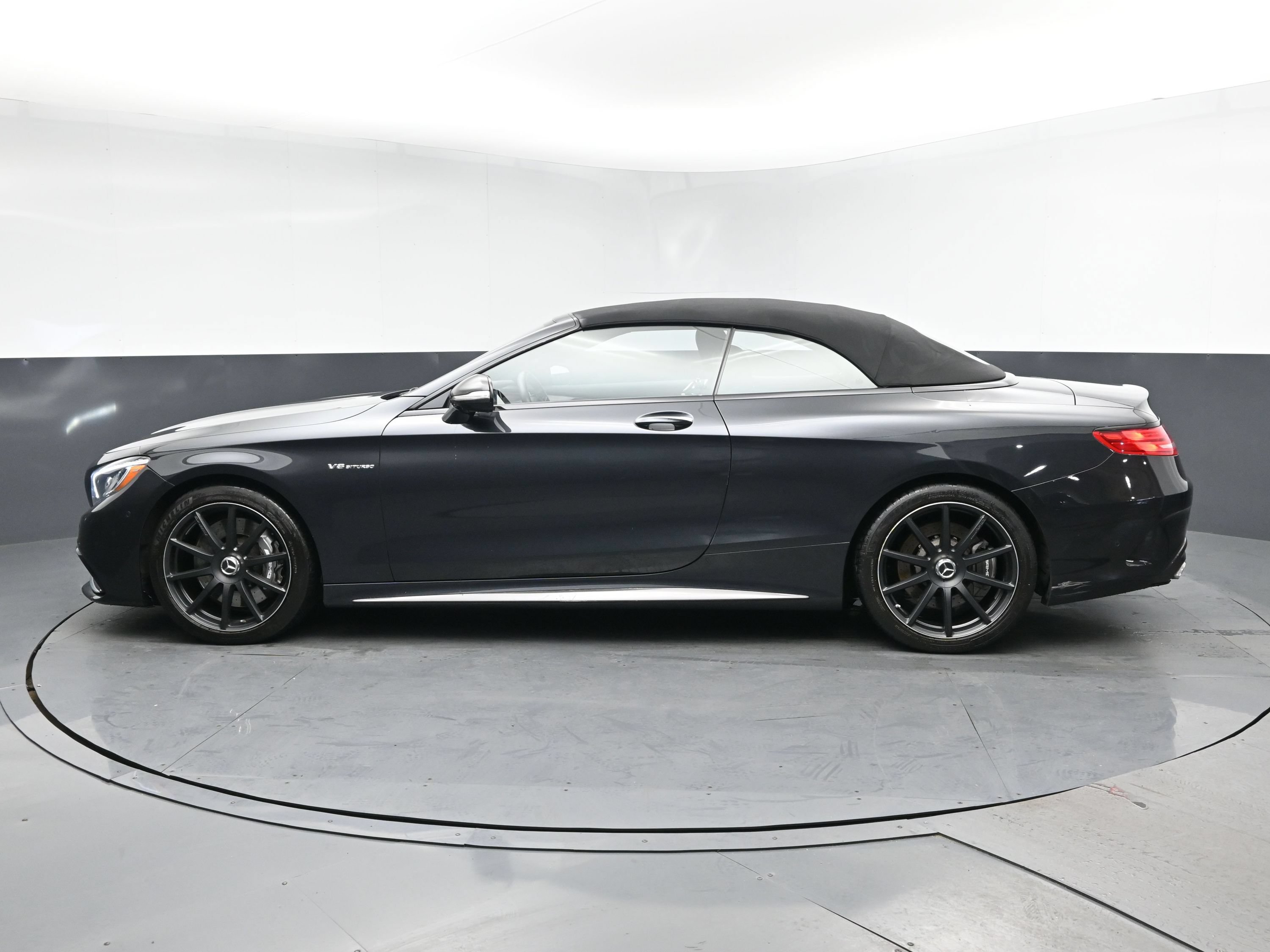 Used 2017 Mercedes-Benz S 63 AMG 4MATIC Cabriolet image 5