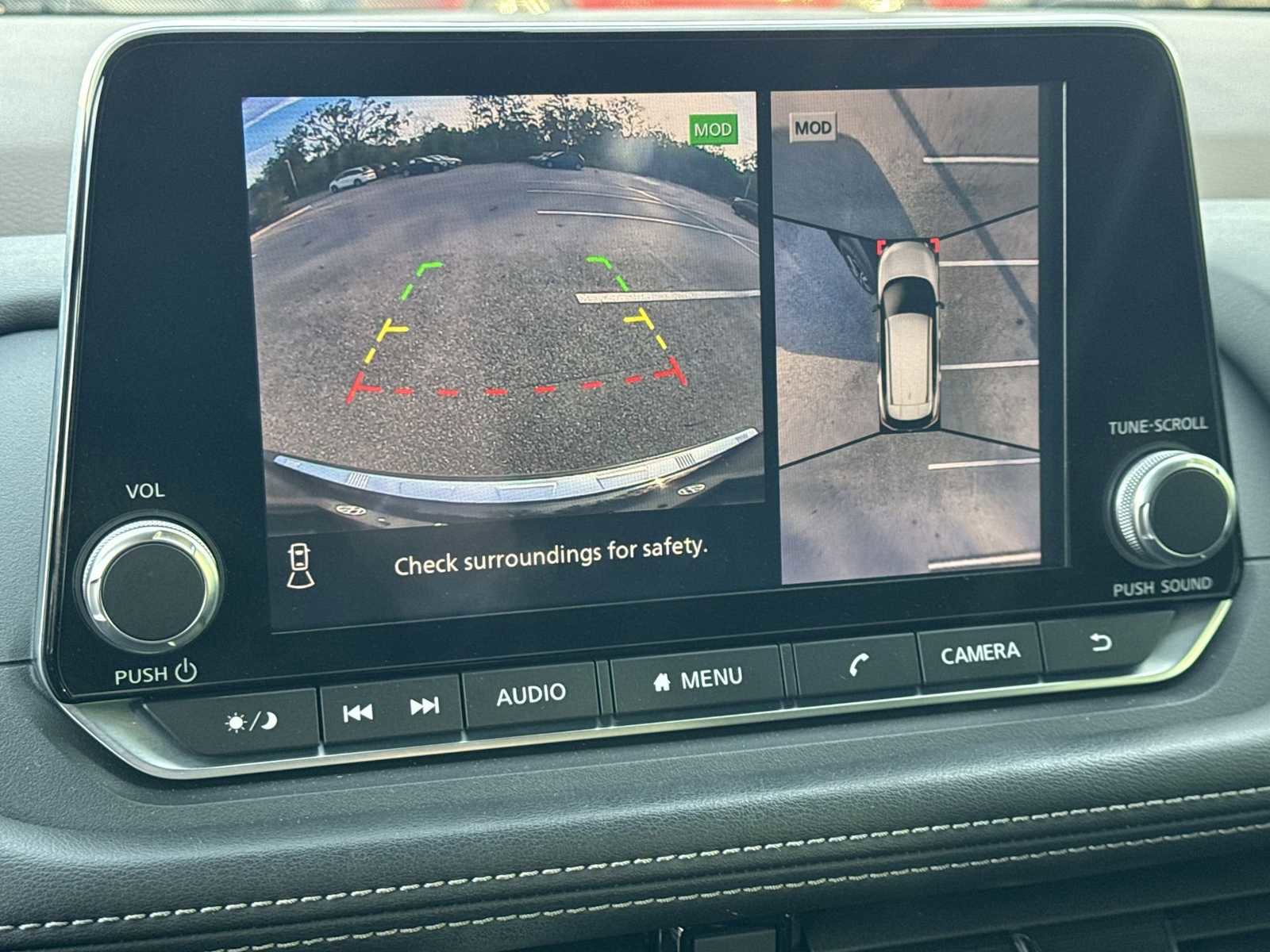 Used 2021 Nissan Rogue SL image 22