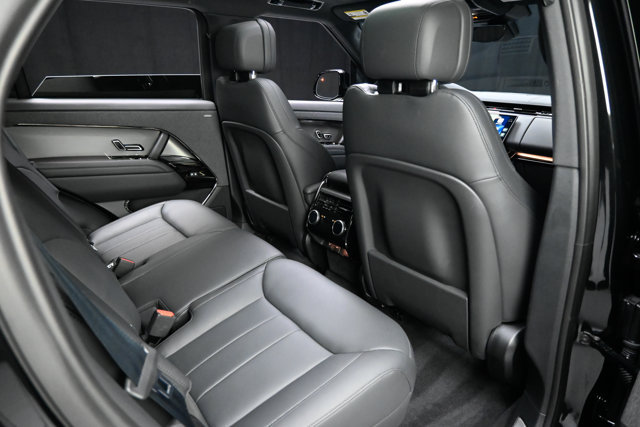 Used 2025 Land Rover Range Rover Sport SE AWD/4WD image 59