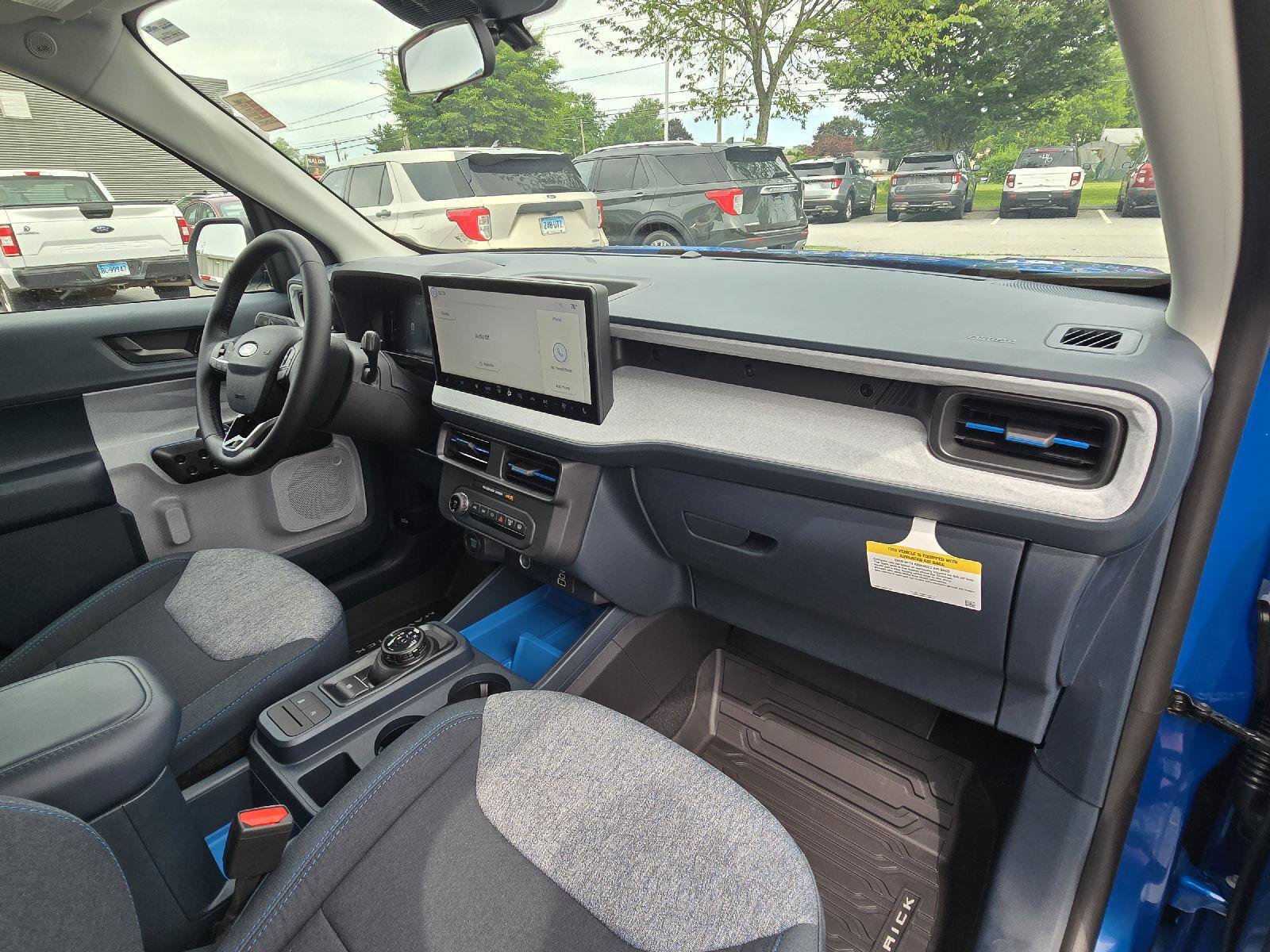 New 2025 Ford Maverick XLT w/ XLT Luxury Package image 17