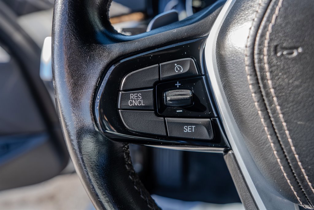 Used 2017 BMW 540i image 16