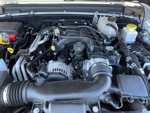 Used 2021 Jeep Gladiator Willys image 29