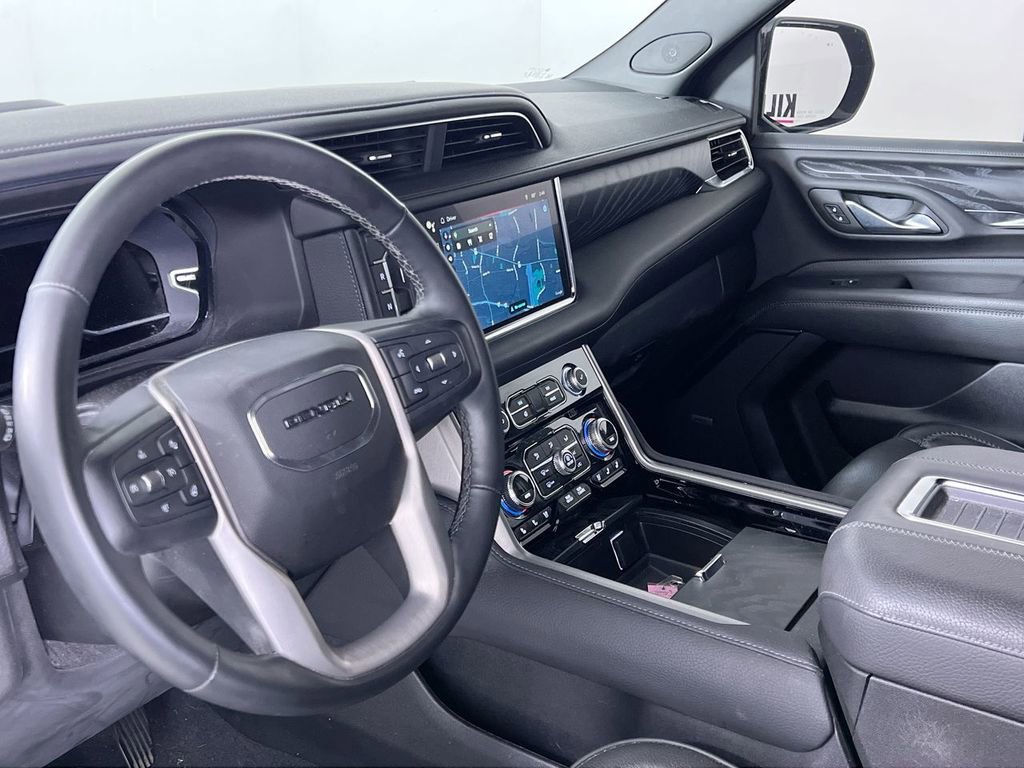 Used 2023 GMC Yukon Denali image 33