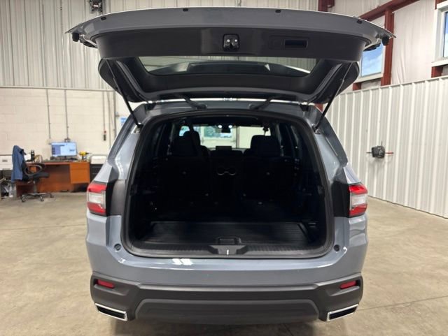 Certified 2025 Honda Pilot Sport image 22