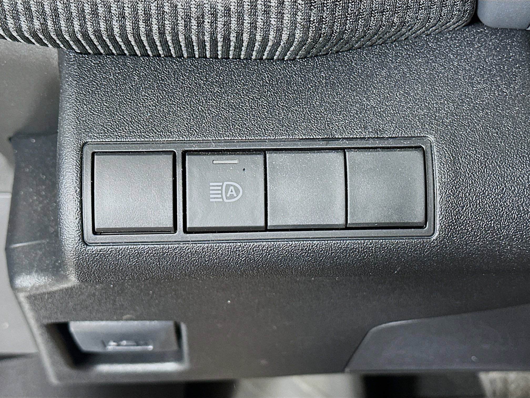 Used 2023 Toyota bZ4X XLE w/ Weather Package image 17