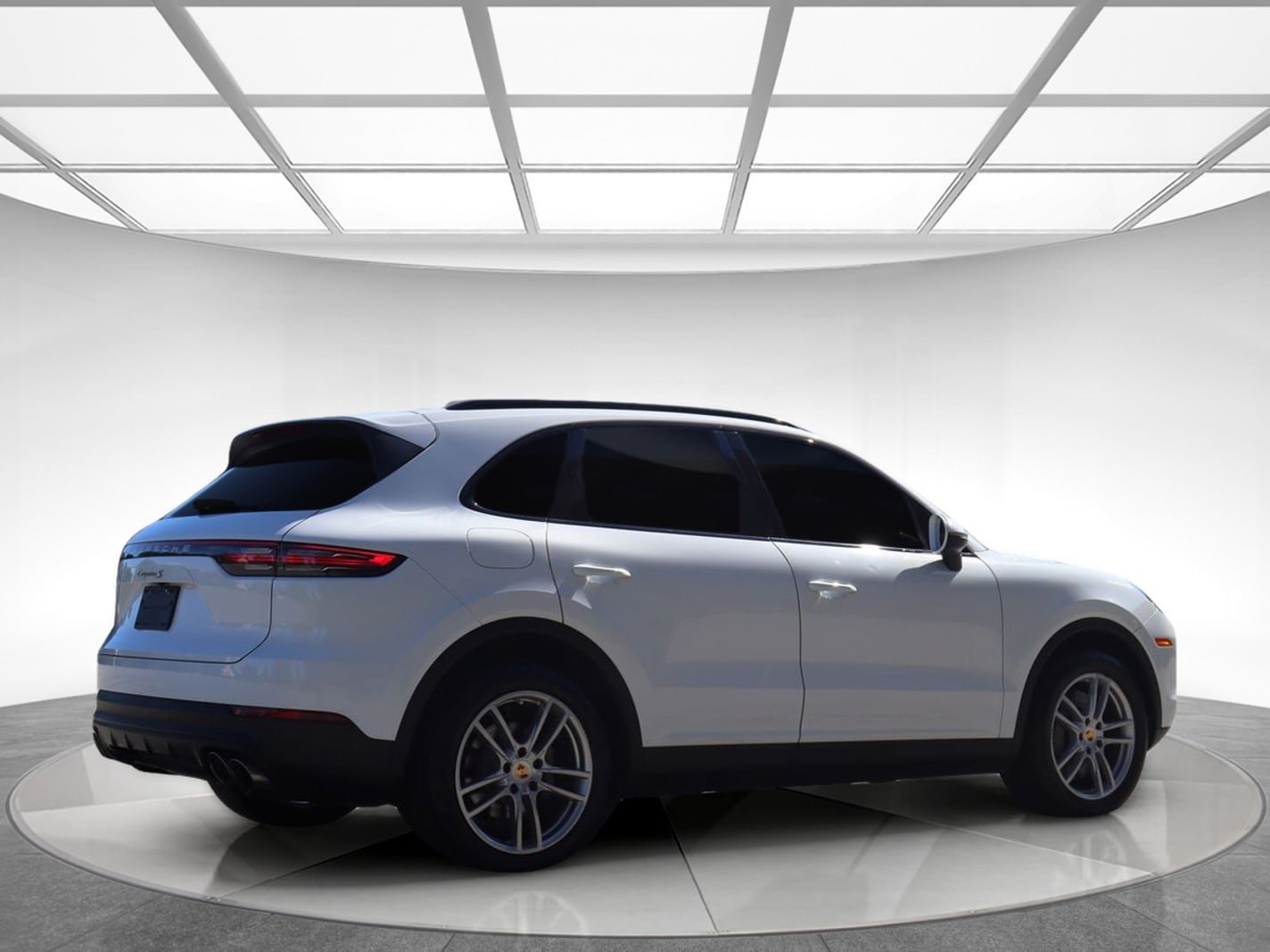 Used 2019 Porsche Cayenne S w/ Premium Plus Package AWD/4WD image 6