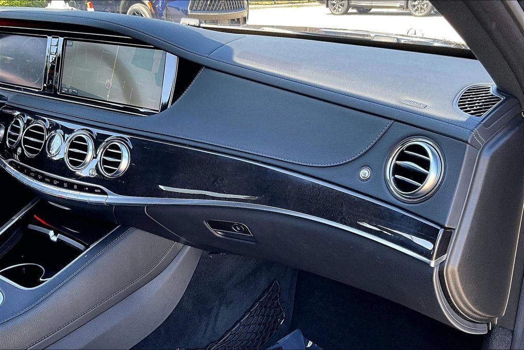 Used 2016 Mercedes-Benz S 550 4MATIC Sedan image 27