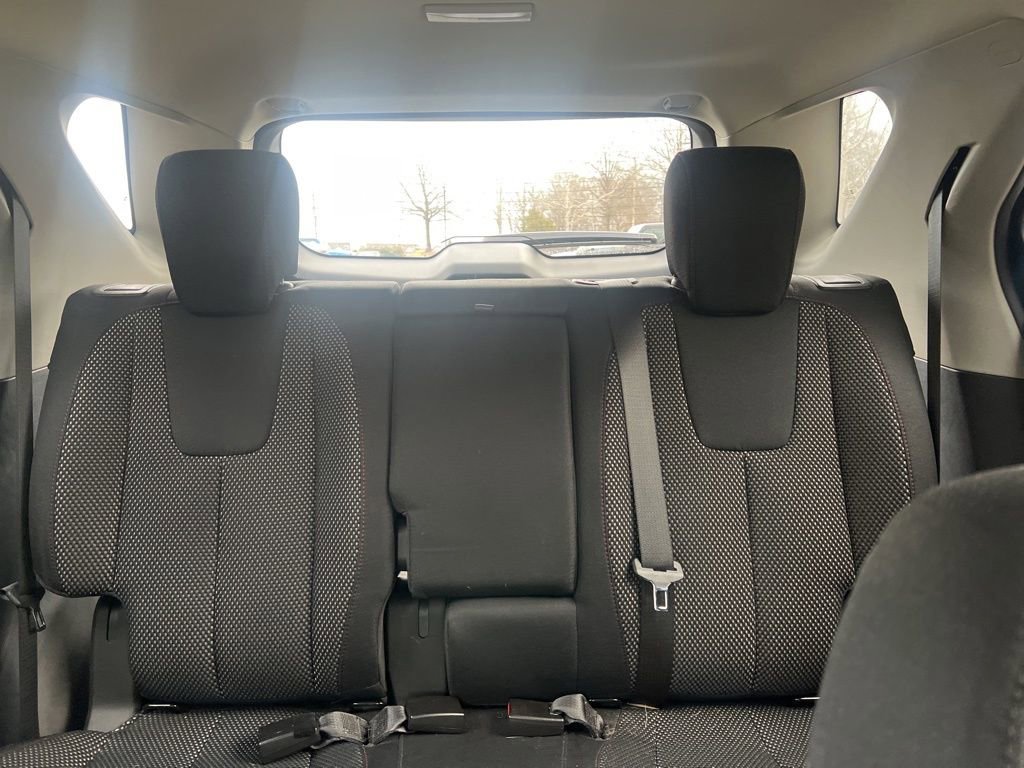 Used 2014 Chevrolet Equinox LT w/ Driver Convenience Package image 43