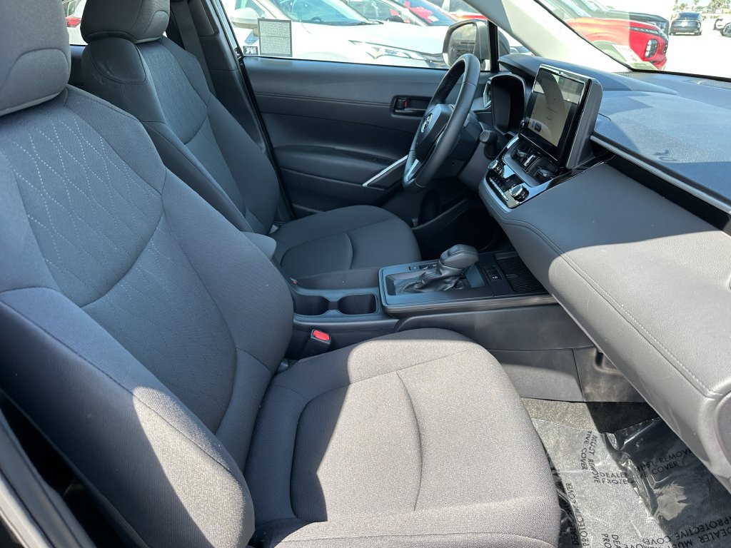 Used 2026 Toyota Corolla Cross LE w/ Moonroof Package FWD image 13