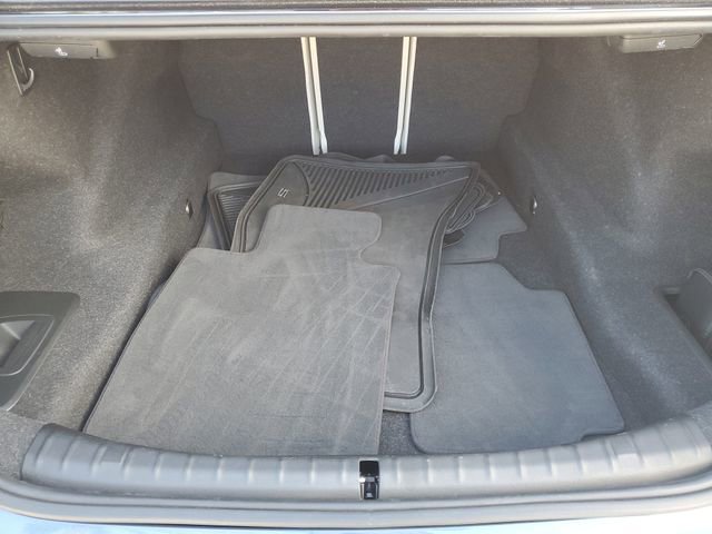 Used 2023 BMW 530i w/ Premium Package image 8