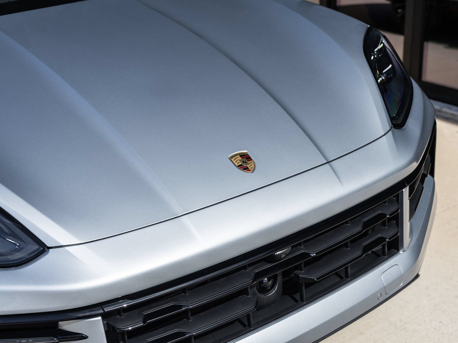 New 2026 Porsche Cayenne Coupe AWD/4WD image 21