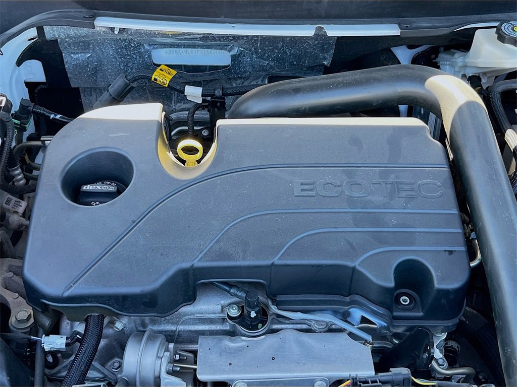 Used 2023 Chevrolet Equinox RS w/ RS Leather Package image 31