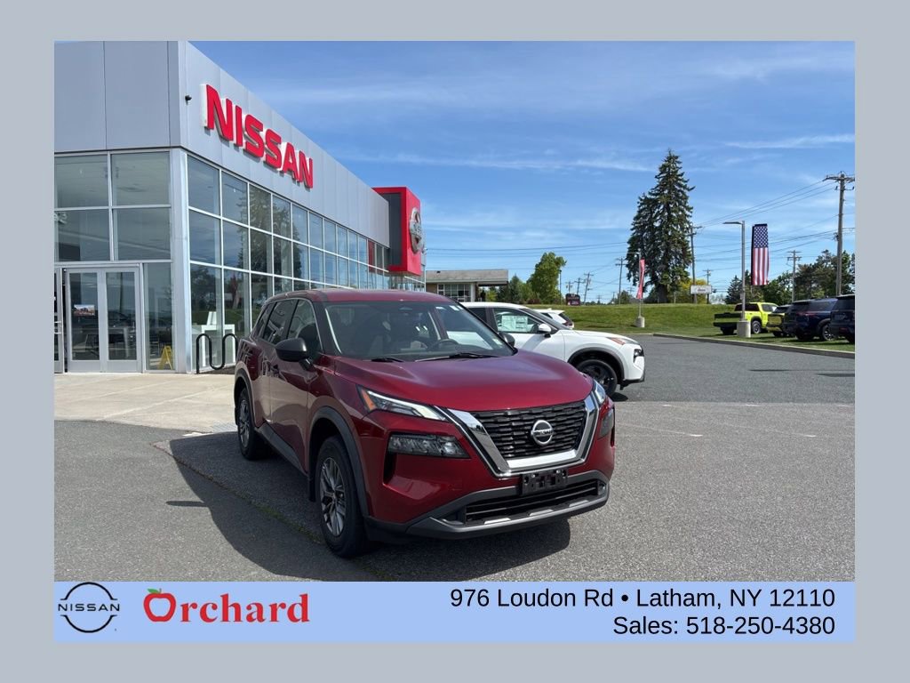 Used 2021 Nissan Rogue S AWD/4WD image 1