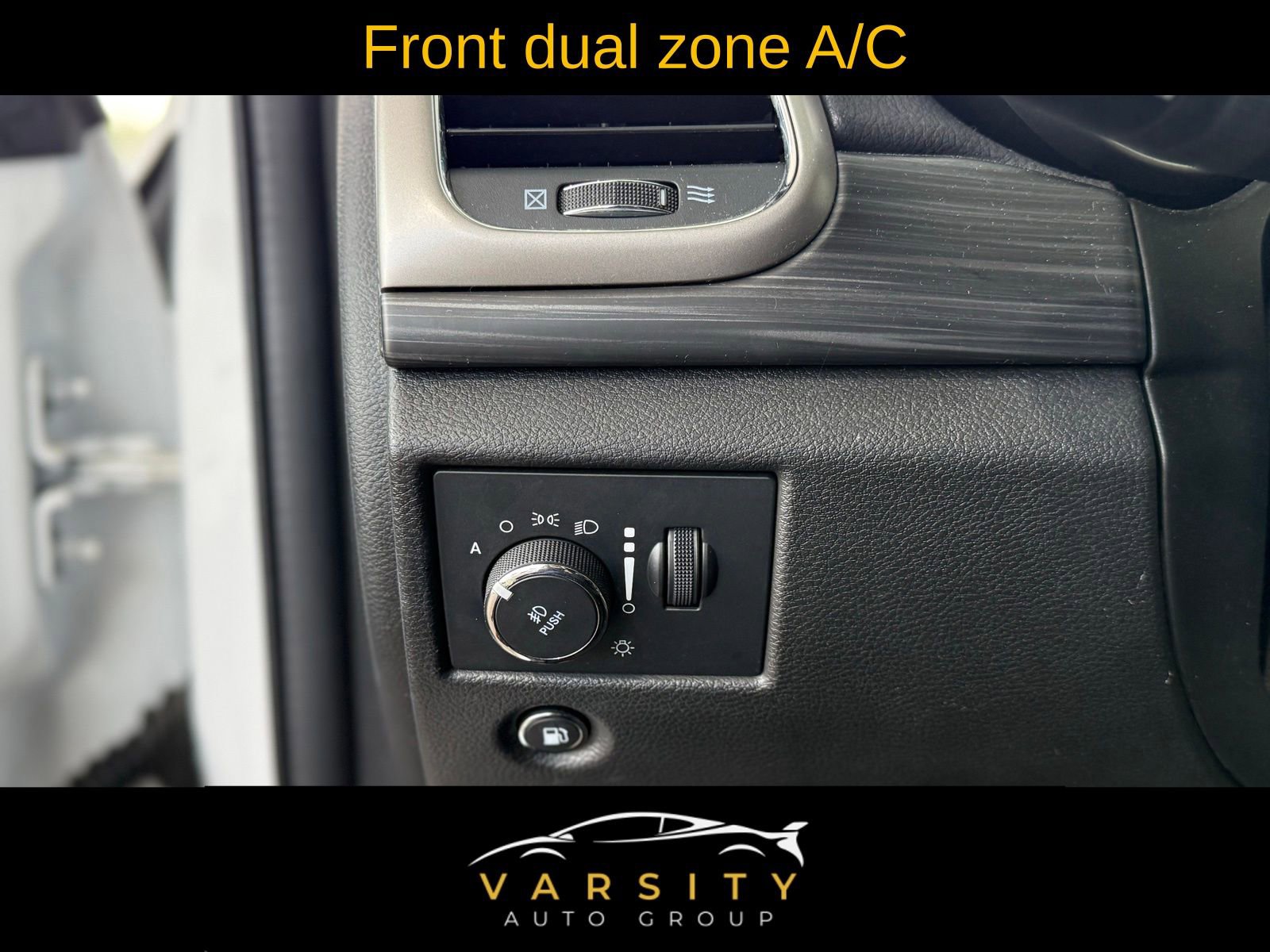 Used 2022 Jeep Grand Cherokee Laredo X image 16