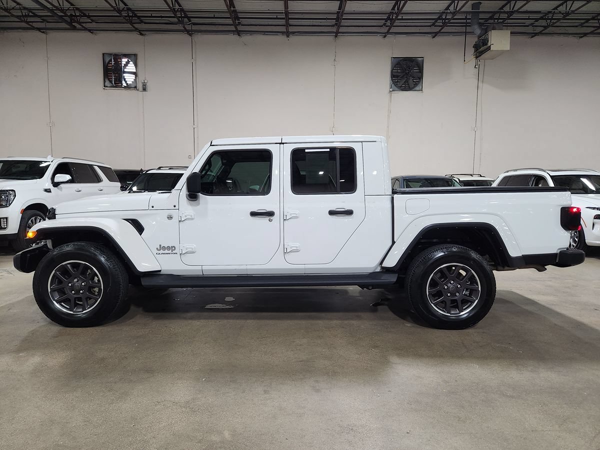 Used 2022 Jeep Gladiator Overland w/ LED Lighting Group AWD/4WD image 7