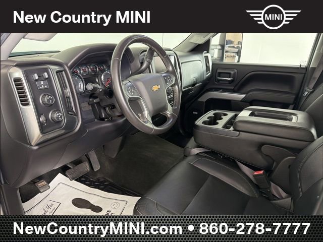 Used 2015 Chevrolet Silverado 2500 LT w/ LT Convenience Package image 10