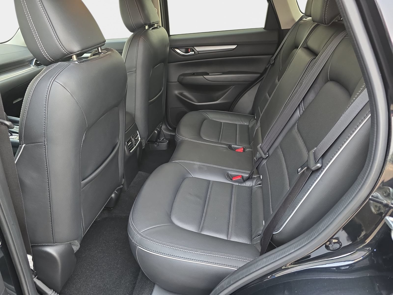 Used 2025 MAZDA CX-5 AWD 2.5 S w/ Preferred Package image 17