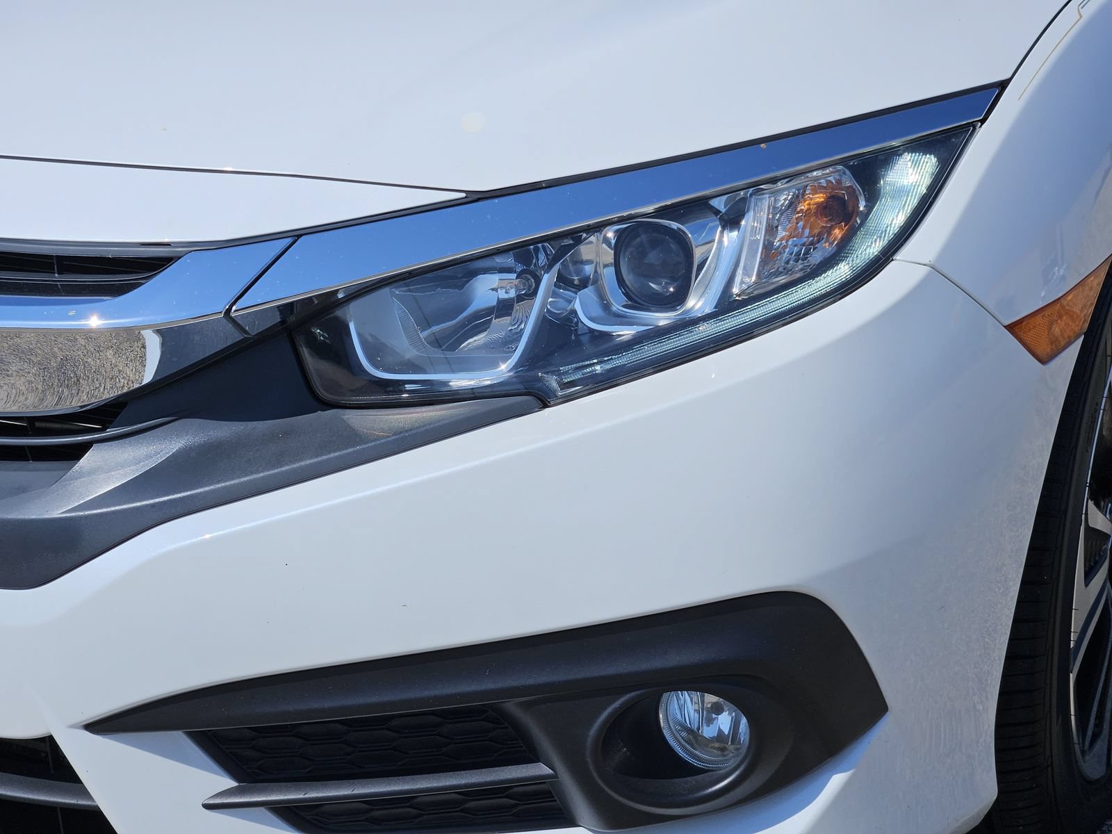 Used 2016 Honda Civic EX-T image 11