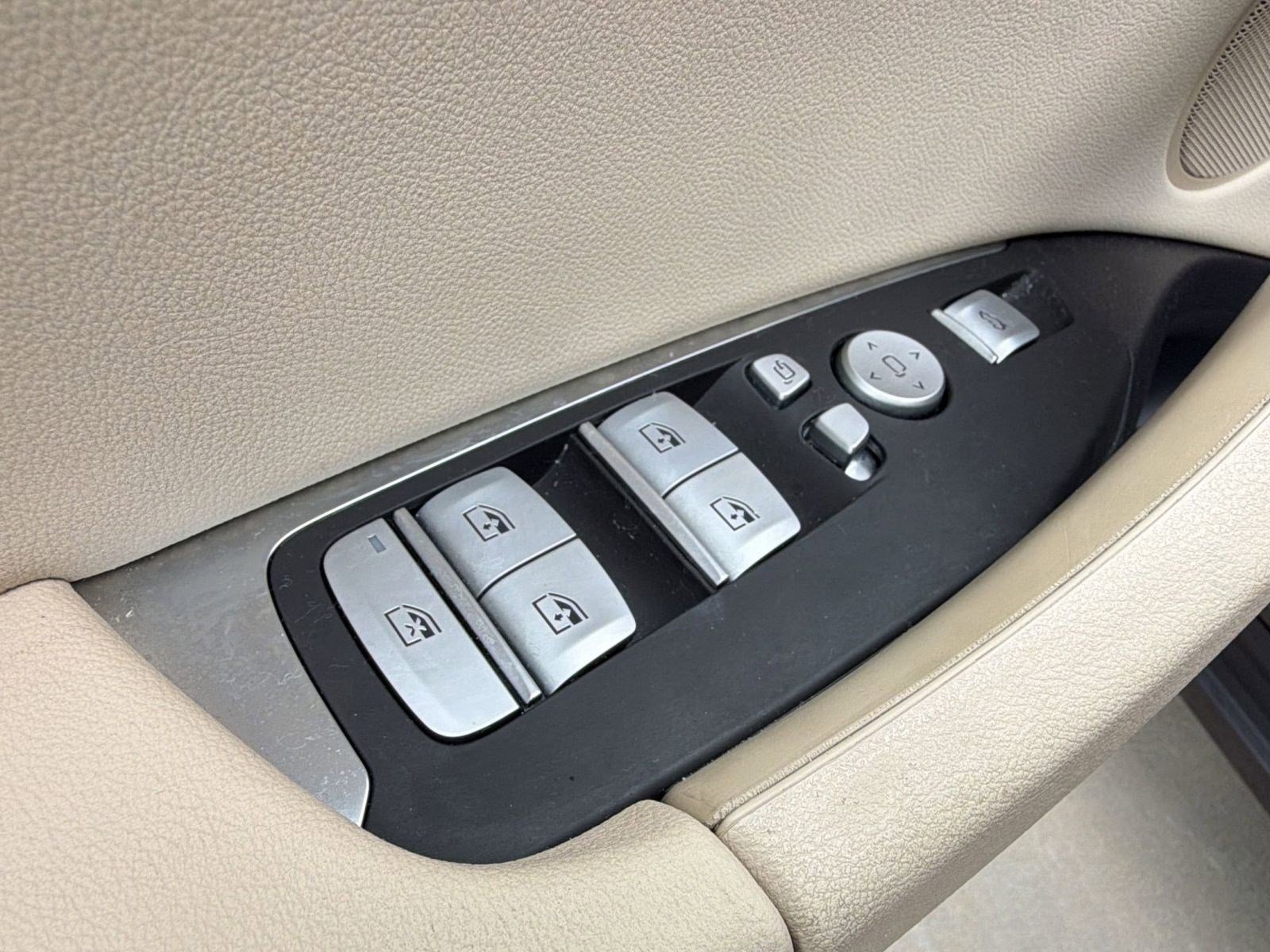 Certified 2025 BMW X4 xDrive30i AWD/4WD image 21