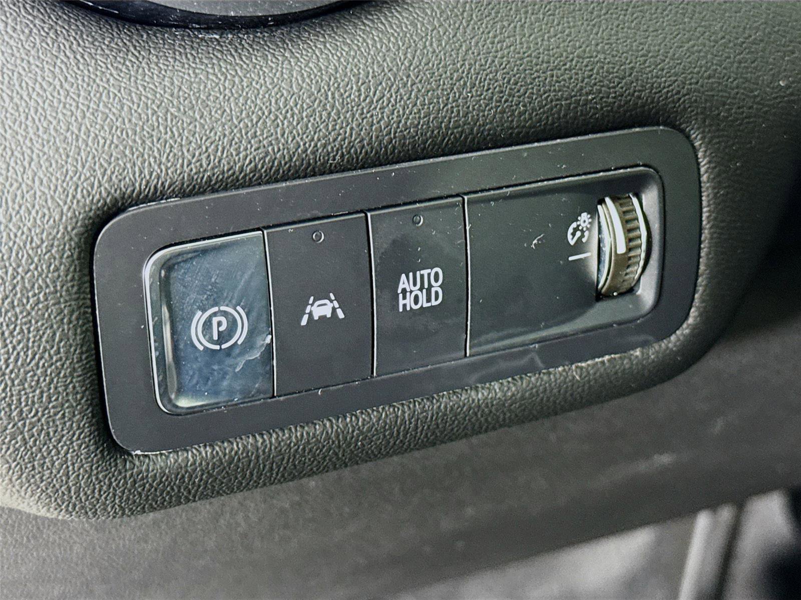 Used 2024 Chevrolet Blazer EV LT image 12