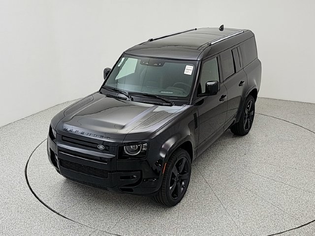 New 2026 Land Rover Defender 130 X-Dynamic SE AWD/4WD image 13