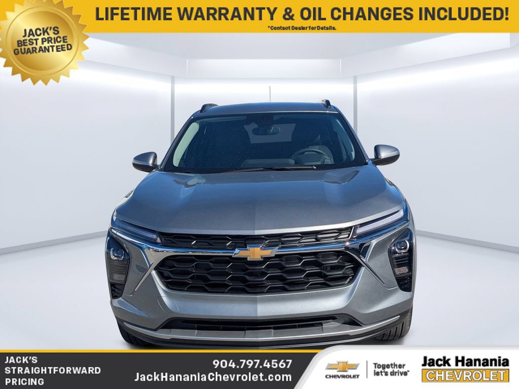 New 2026 Chevrolet Trax LT w/ Driver Confidence Package FWD image 8