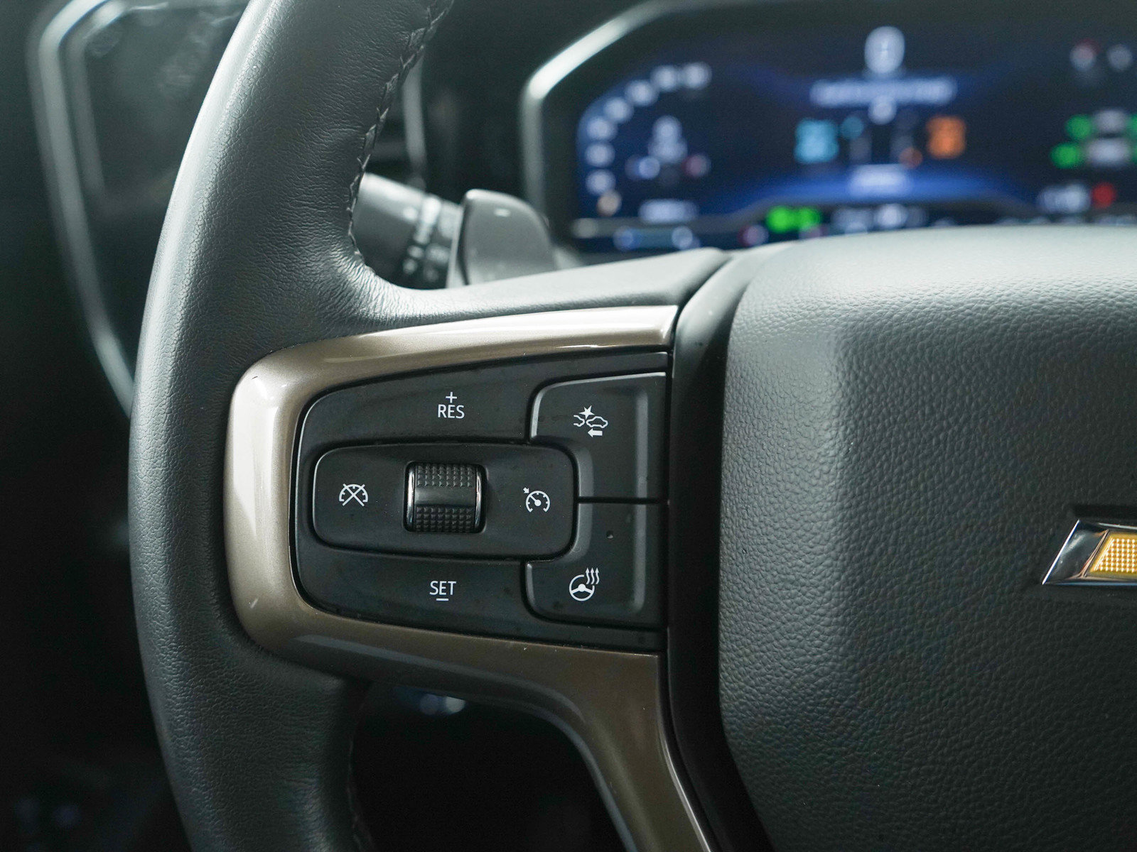 Used 2023 Chevrolet Silverado 1500 High Country image 26