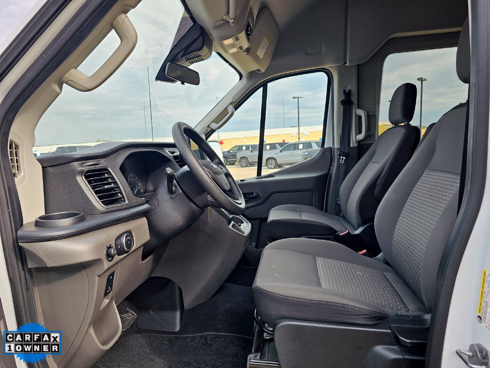 Used 2025 Ford Transit 350 XLT RWD image 13
