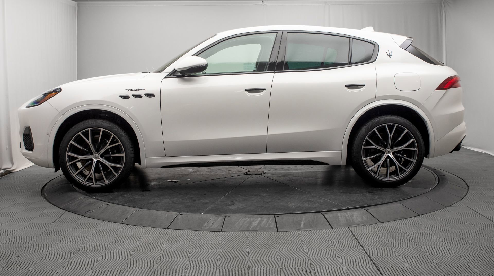 New 2026 Maserati Grecale Modena AWD/4WD image 6