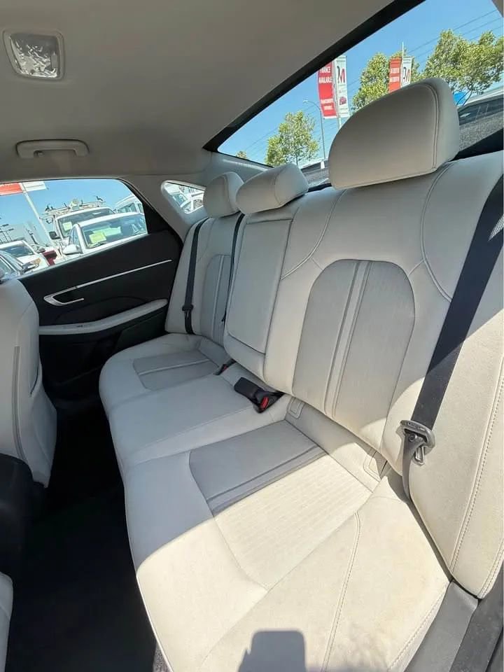 Used 2025 Hyundai Sonata SEL FWD image 7