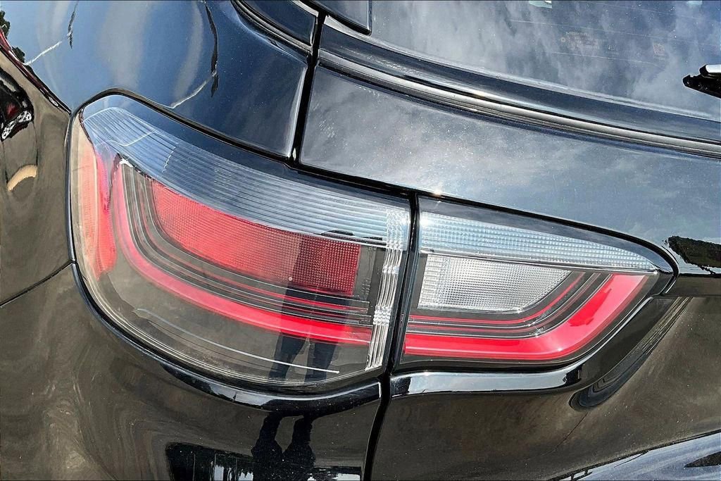 Used 2023 Jeep Compass High Altitude image 30