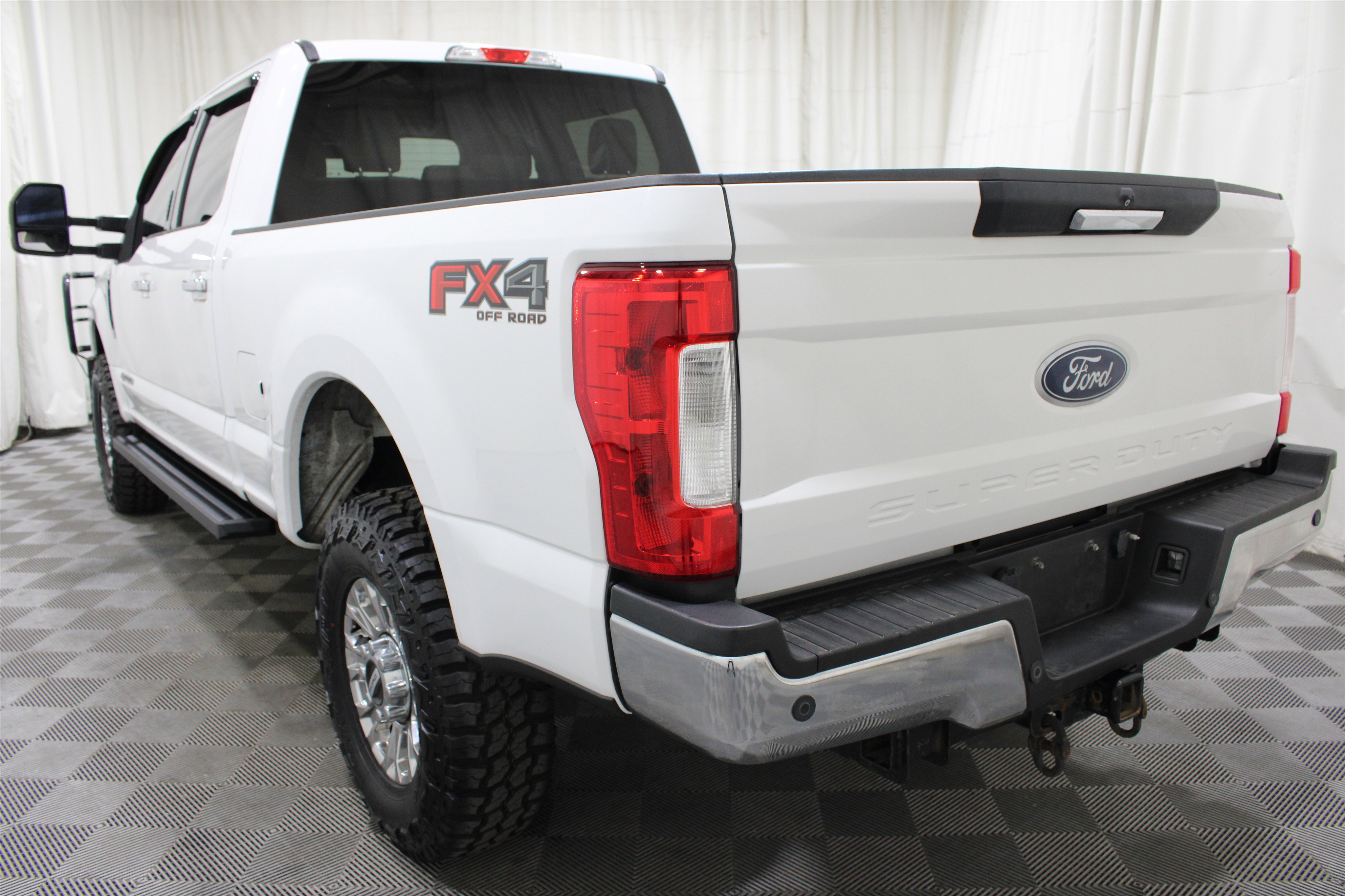 Used 2019 Ford F250 XLT w/ XLT Premium Package image 33