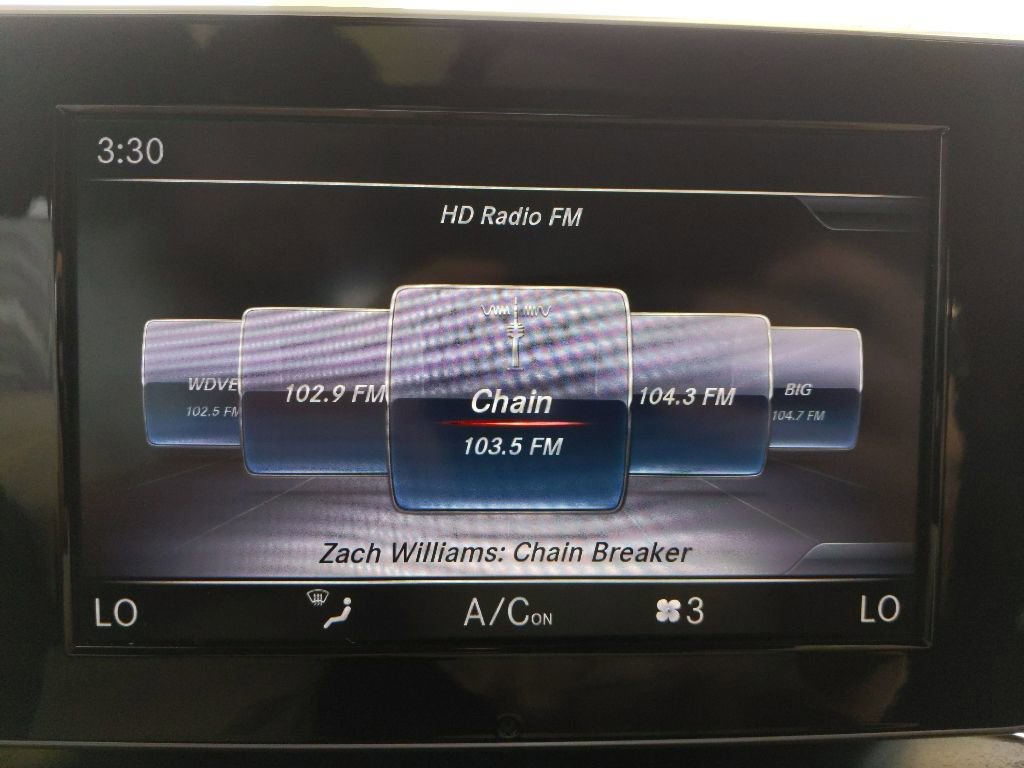 Used 2019 Mercedes-Benz GLC 300 4MATIC image 20