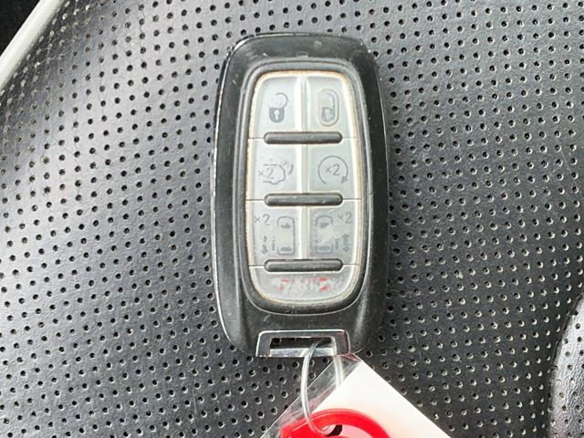 Used 2018 Chrysler Pacifica Limited w/ Advanced Safetytec Group image 57