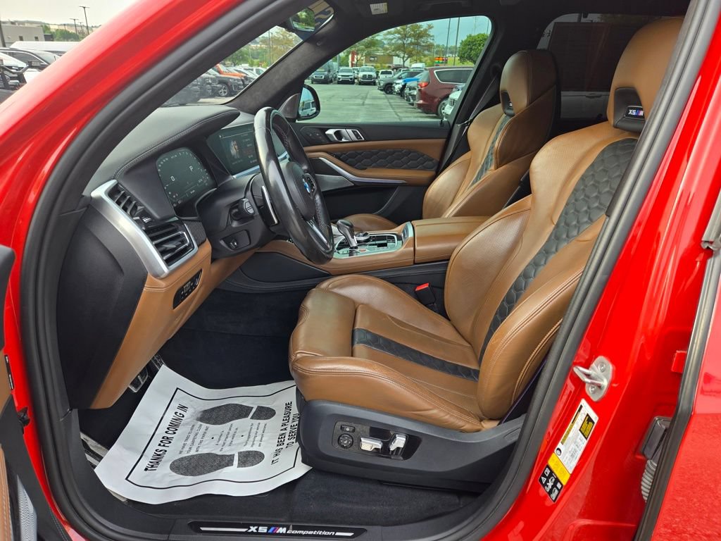 Used 2021 BMW X5 M w/ Competition Package AWD/4WD image 14