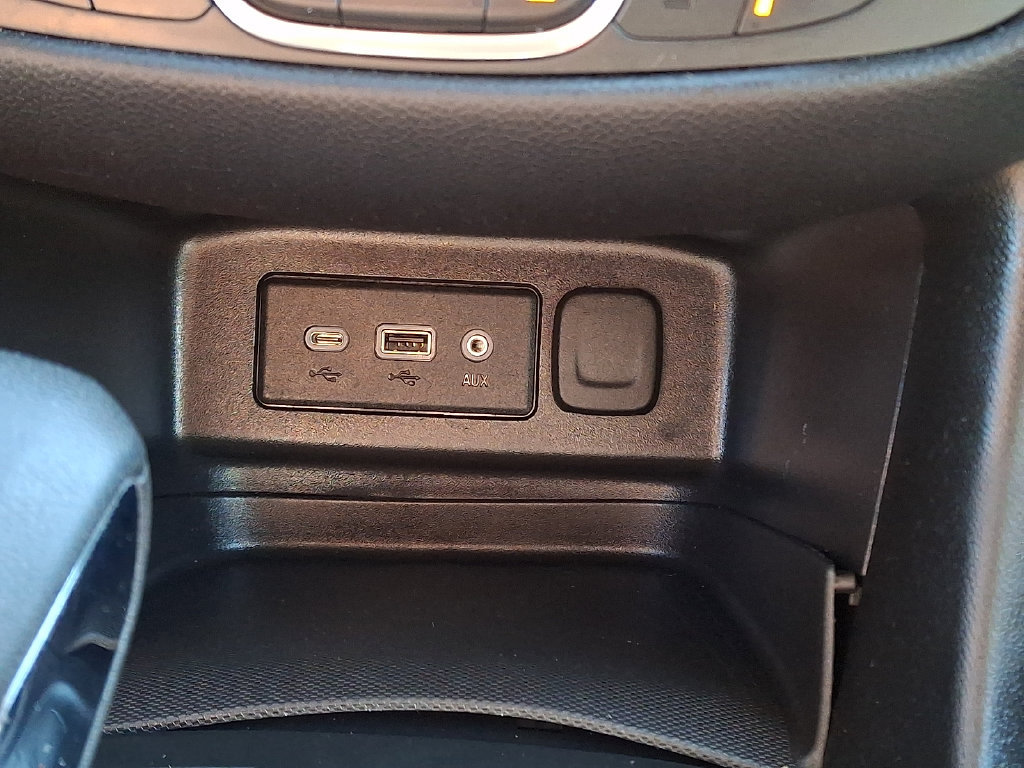 Used 2024 Chevrolet Equinox LT AWD/4WD image 24
