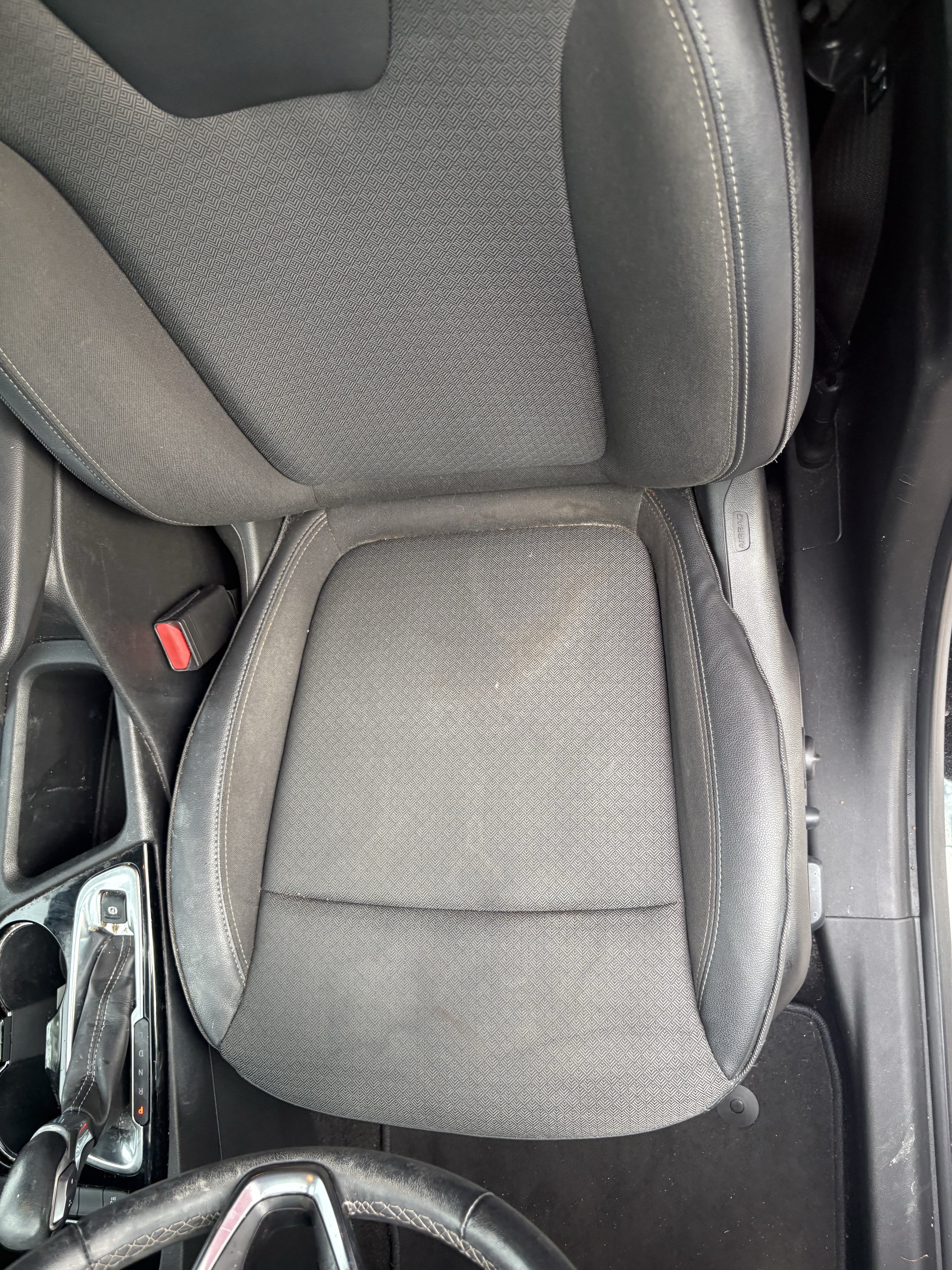 Certified 2023 Buick Encore GX Preferred w/ Cold Weather Comfort Package FWD image 10