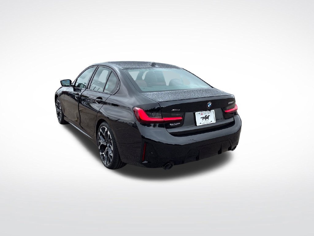 New 2026 BMW 330i xDrive Sedan w/ M Sport Package AWD/4WD image 5