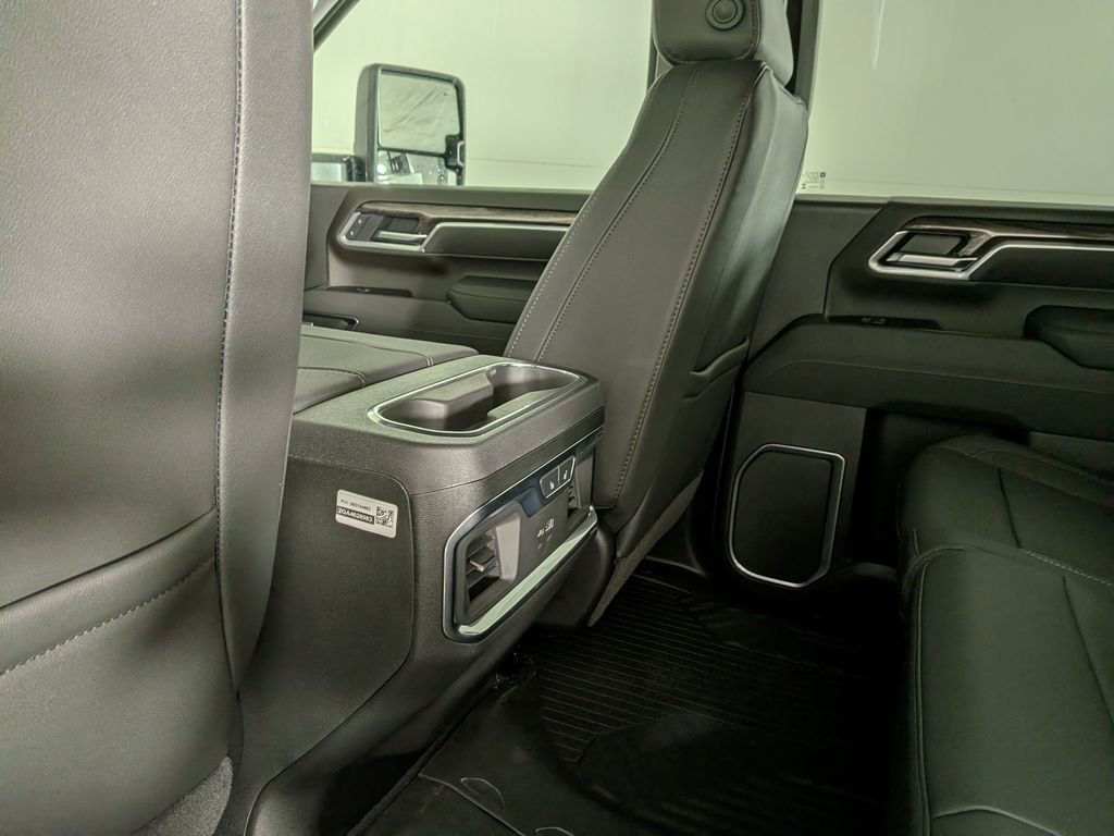 New 2026 Chevrolet Silverado 3500 LTZ w/ LTZ Plus Package image 30
