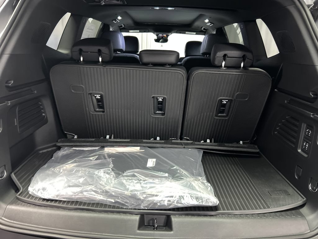New 2027 Buick Enclave Sport Touring w/ Power Package AWD/4WD image 23