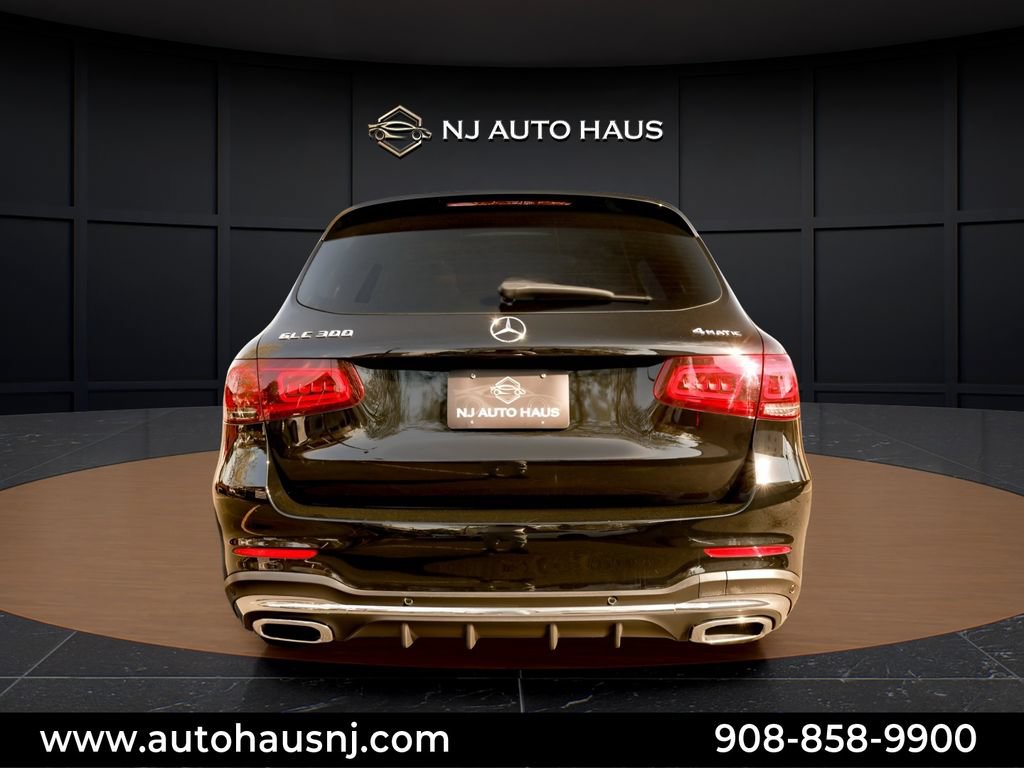 Used 2020 Mercedes-Benz GLC 300 4MATIC image 6