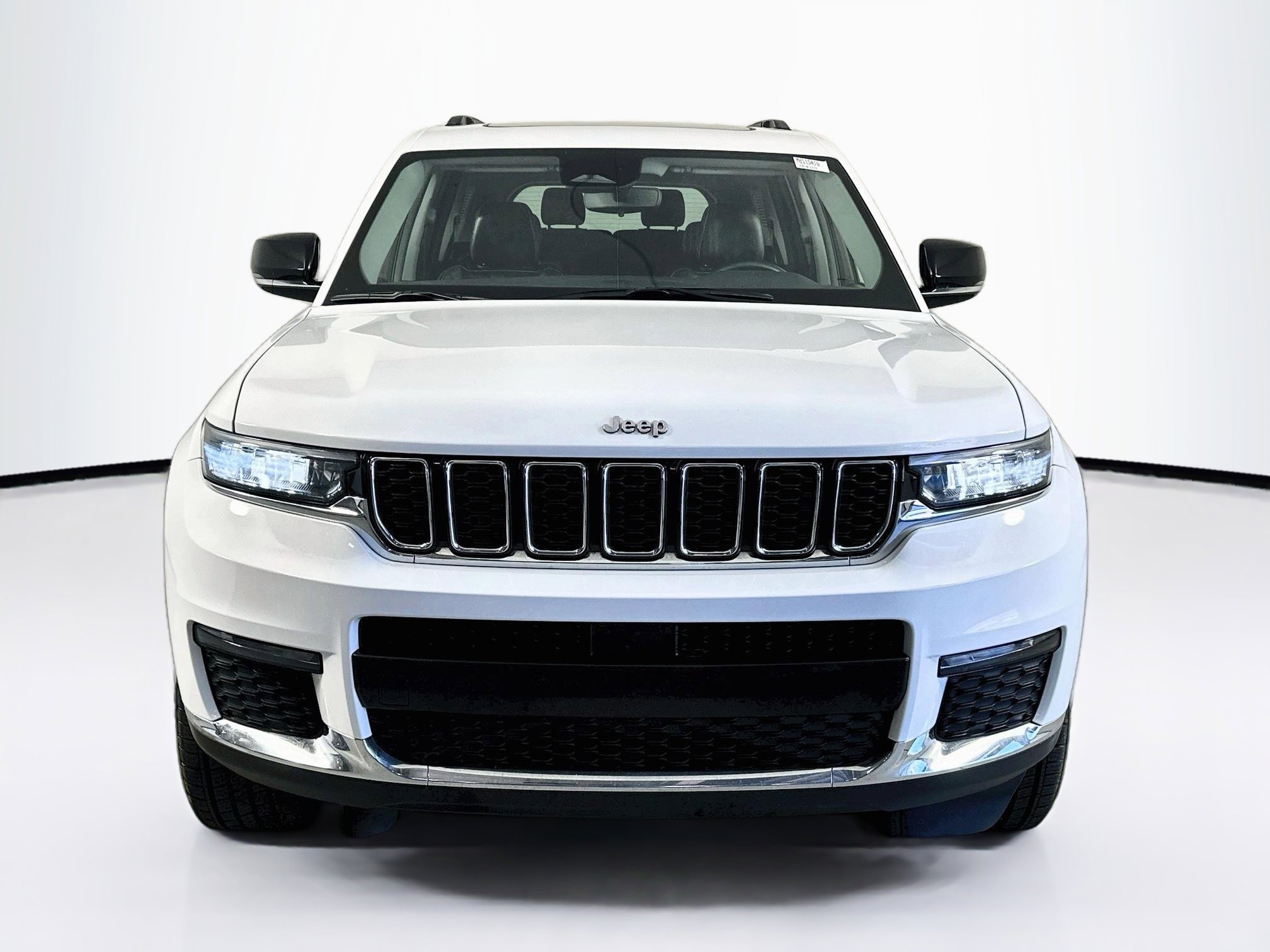 Used 2021 Jeep Grand Cherokee L Limited image 2