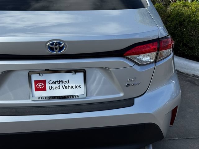 Used 2025 Toyota Corolla LE FWD image 9