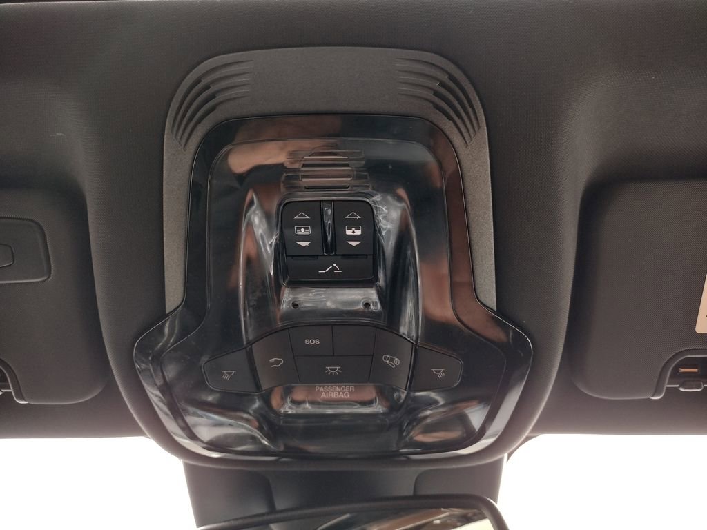 Used 2022 Alfa Romeo Giulia Ti image 30