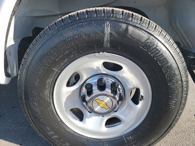 New 2024 Chevrolet Express 2500 w/ Driver Convenience Package image 10