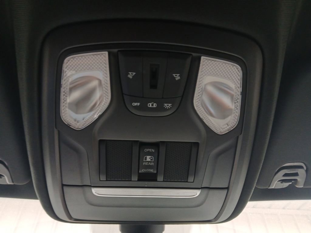 Used 2021 RAM 1500 Lone Star image 6